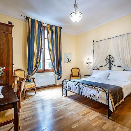 Soggiorno Campos Hotel Флоренция Екстериор снимка